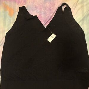 Banana Republic black tank